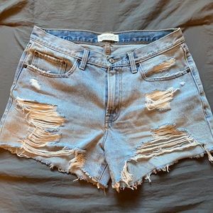 Abercrombie women’s boyfriend shorts